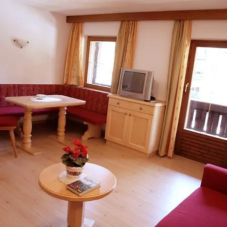 Larchenhof Guest house 3*